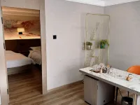 Song Yue Hotel Hotels near Dragon Tower