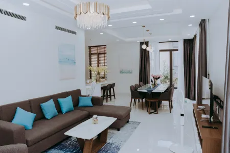 Lumina Villas Cam Ranh, Bai Dai Beach Luxury Resort Villas Отели рядом с достопримечательностью «Пляж Бай Дай»