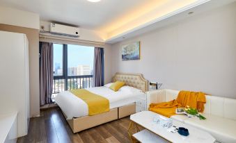 AQJ Boutique Hotel Apartment (Nanjing Olympic Sports and Technology Park Store)