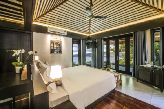 ฮอน ตัม รีสอร์ท