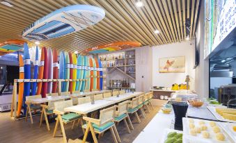 Sweetome Surf Hotel (Wanning Riyuewan Branch)