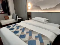 Taihe Jinghu Hotel Hôtels à : Taihe