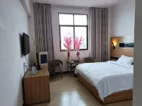 Luoping Jinji Farmhouse