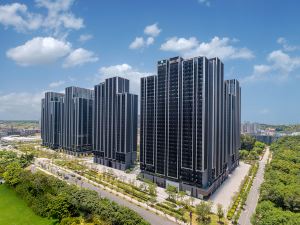 Adoor Suites Shenzhen (SANY Cloud City)