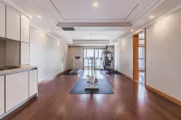 Wuhan Nanjing Garden S High-altitude Hotel (Hankou Railway Station Oceanwide CBD Branch)