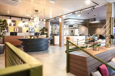 arte Hotel Wien Stadthalle Hotels near Turkenschanzpark