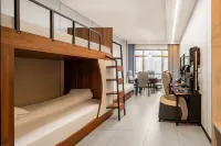 Super Player E-sports Hotel (Yudong High-speed Railway Station Business and Trade City Branch) - Esports