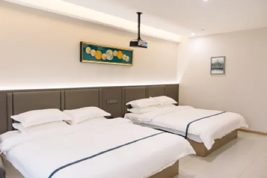 Chengjing Gaokong Guanjing Movie Homestay (Datong Ancient City)