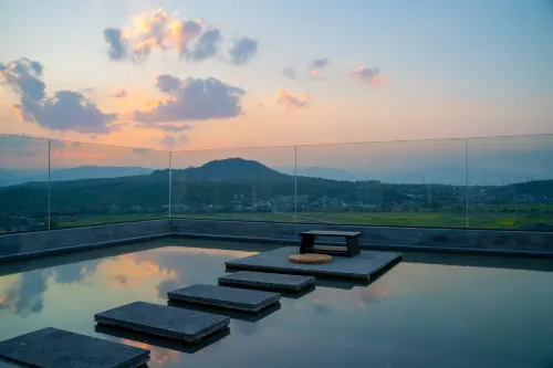 騰沖無晚·時光數暮民宿