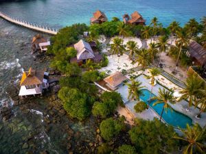 Fullmoon Island Resort