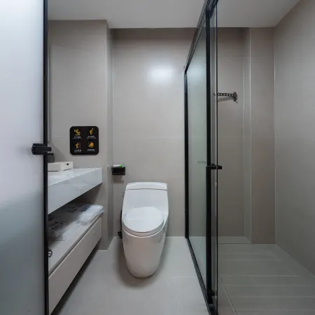 Jinhuang Future Hotel (Honghezhou Government Branch)