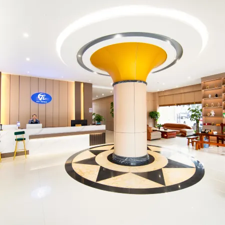 Tai Lixin Hotel (Wenshan Chengnan Bus Station)