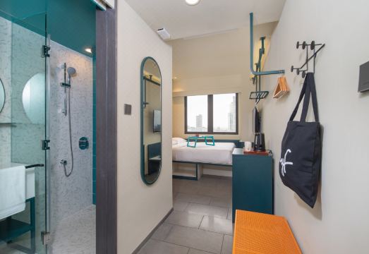 리프 세부 시티 야외 수영장