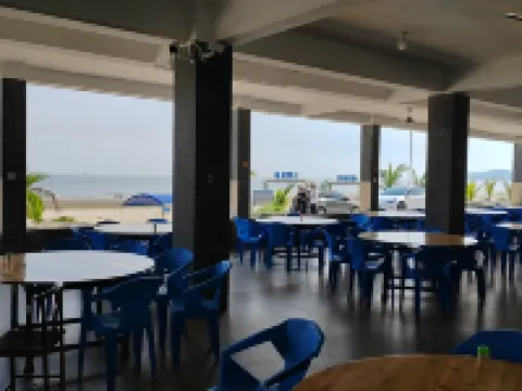 Seaside Holiday · Jiayue Bay Hotel (Yangxinan Shanhai Tourist Area Branch) Hotels in Yangxi