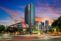 Victoria Hotel (Foshan Zumiao Metro Station Lingnan Tiandi Branch) Hotels in der Nähe von Wushi Ancestral Temple