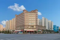 Oasis Holiday Inn (Zhangye West high-speed rail station)