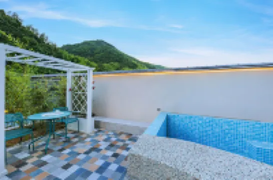 Cloud RAINBOW· Monet Garden · Stream Tracing Resort Homestay