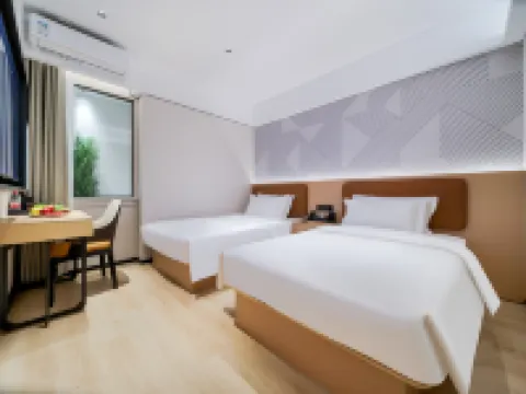 Borrman Hotel (Yantai Nandajie Wanda Plaza) Hotels in Yantai