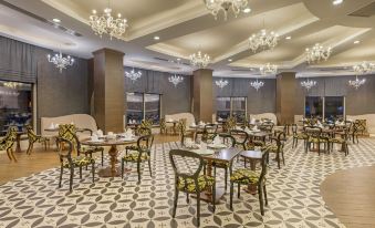 Kirman Belazur Resort & Spa