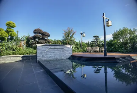 Xingnan Homestay (Jiezi Ancient Town, Chengdu)