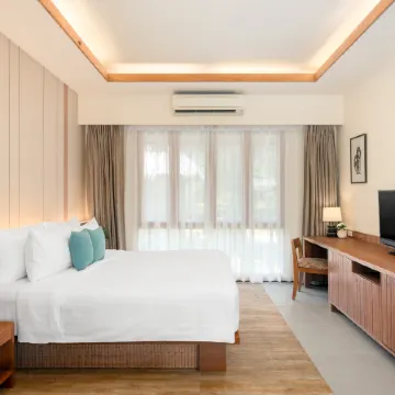 SAii Phi Phi Island Village