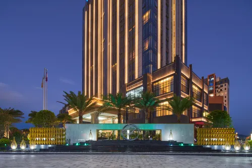 LANOU International Hotel (Quanzhou Government Affairs Center Gymnasium Store) - موقف سيارات