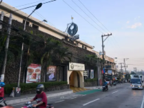 Victoria Court Malabon Hotels in Malabon