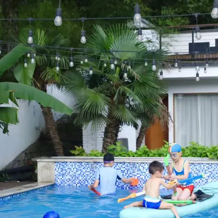 Moyinju Huashu Hotel