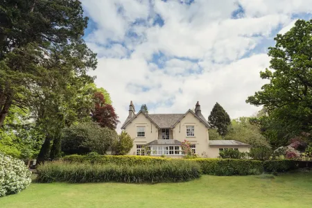 Briery Wood Country House Hotel Отели в г. Уиндермир