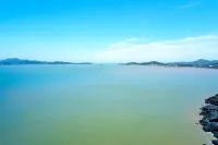 Zhujiajian Xinyu Sea View Resort Hotel (Zhujiajian Centipede Zhi Wharf Branch) - vue mer