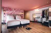Le Grand Hotel by Stay Collection