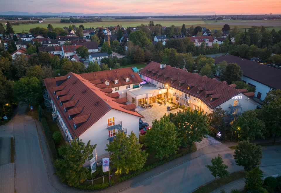 hotel overview picture