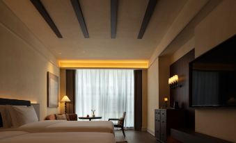 Single Hotel