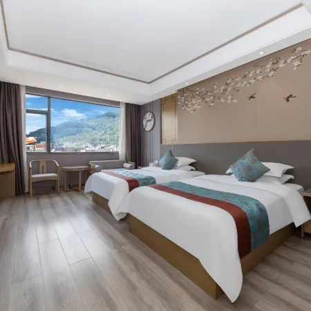 Pingle Rongfu Hotel