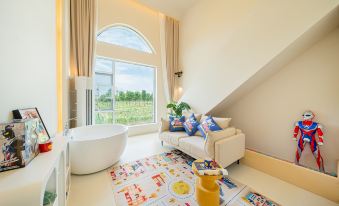 Honey Vacation Manor