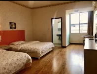 Yaoshan Hotel (Guilin University of Electronic Science and Technology Huajiang Campus Branch) Hotels near Taiping Gate