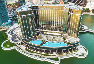 YOHO Resorts World Hotel