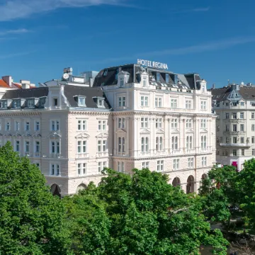 Hotel Regina Отели рядом с достопримечательностью «09. Альзергрюнд»