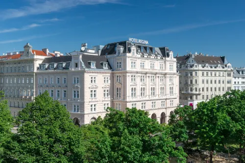 Hotel Regina Отели в г. Вена