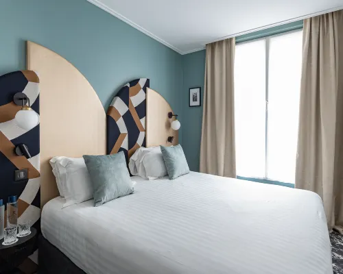 Royal Saint Germain Hotel berhampiran Stesen Metro Vavin