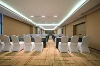 PK E-Sports Hotel (Jinjiang Guoji Jichang Yangguang Guangchang, Quanzhou)