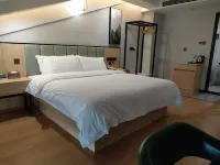 ShellHotel Hotels in Huaiyuan County