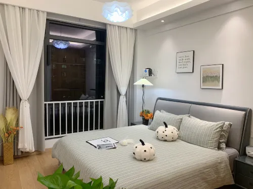 Shiguang Homestay (Qushi Times Business Plaza)
