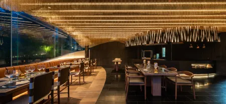 Hotel MYS Khao Yai Отели рядом с достопримечательностью «The Chocolate Factory»