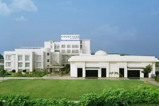 Courtyard Gorakhpur Hotels near Gorakhpur Airport