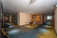 Boerman Hotel (Yulin Traditional Chinese Medicine Port Convention and Exhibition Center)