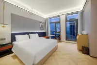 Chenfeng Hotel (Qingdao Torch Road Fantawild Dream Kingdom Store)
