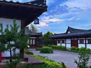 Yanbian Yanji House Jia Huansen Homestay (Korean Folk Custom Garden Shop)