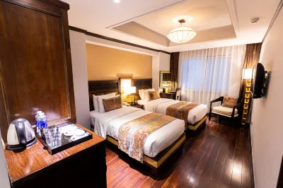 Golden Lotus Luxury Hotel Hôtels à : Hanoï