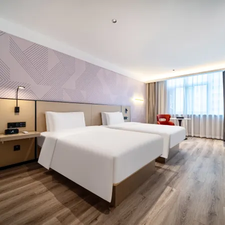 BORRMAN Hotel (Bengbu Guzhen Kaixiang Times Square Branch)